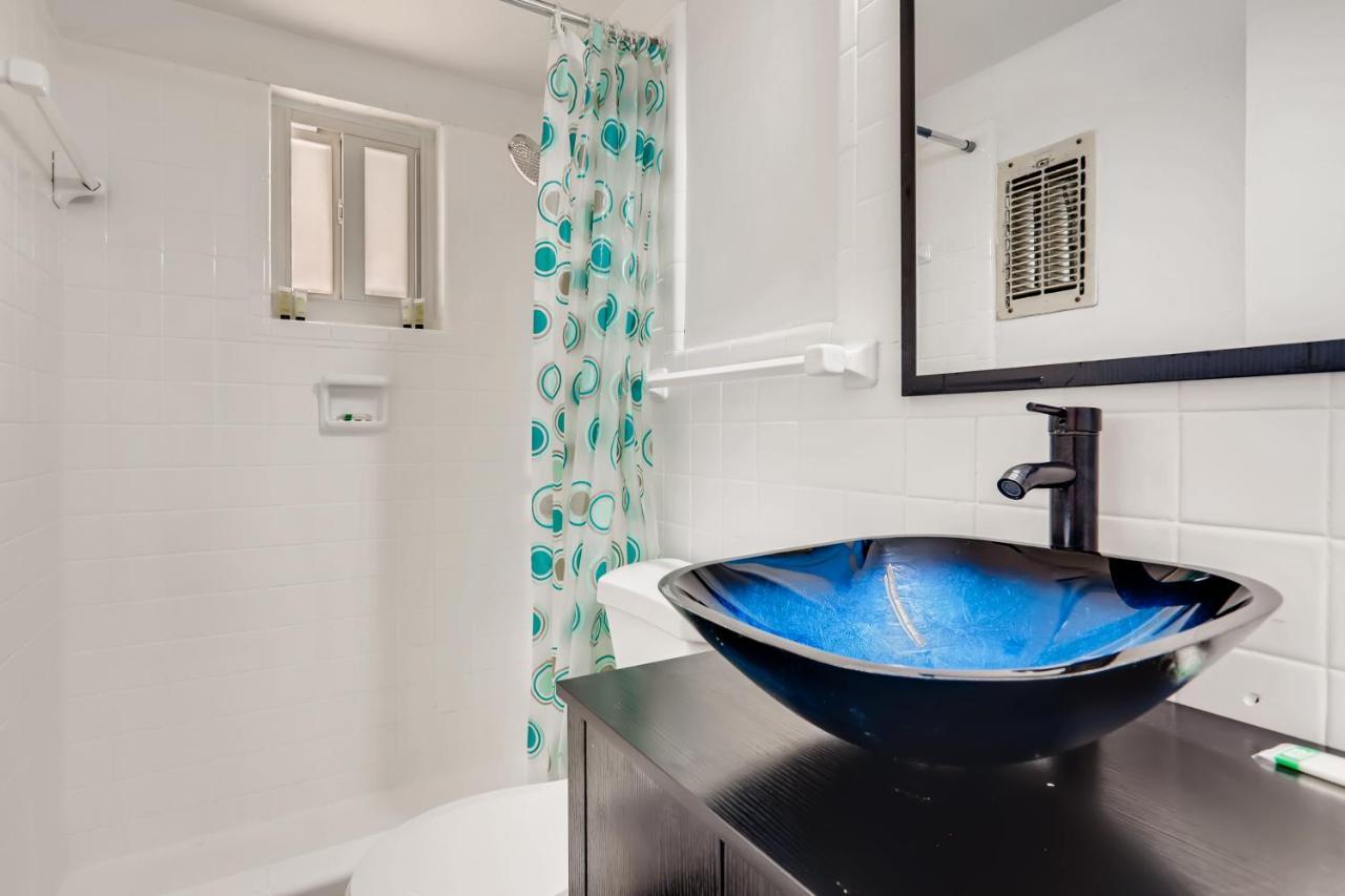Tropical Getaway/ Stunning 2Br Gem Lägenhet West Palm Beach Exteriör bild