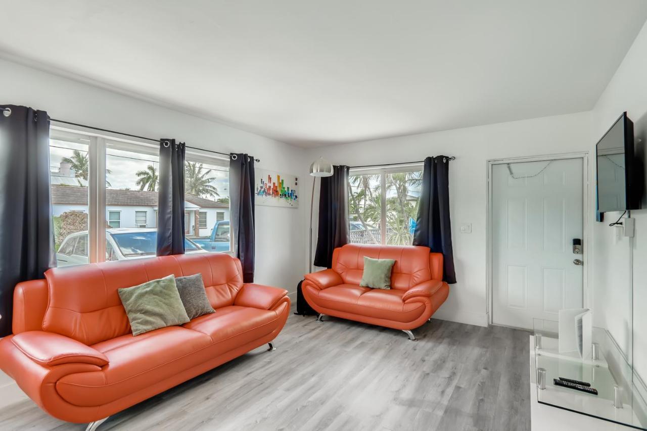 Tropical Getaway/ Stunning 2Br Gem Lägenhet West Palm Beach Exteriör bild